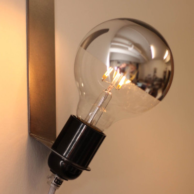 toshi LED globe